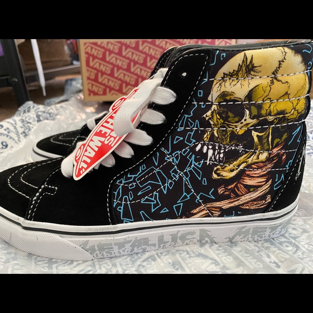 LIMITED EDITION Metallica x vans Sk8- hi shoes size 7.5 womens 6 mens